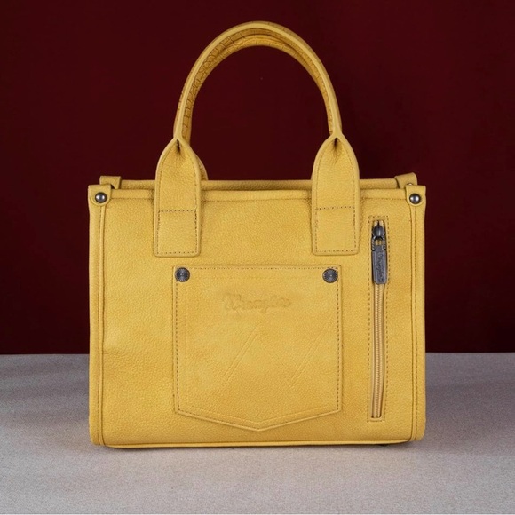 Wrangler small tote crossbody bag yellow and tan vegan leather, detachable strap - Picture 2 of 6